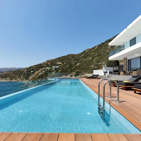 Beachfront In Crete - Epavli Luxury